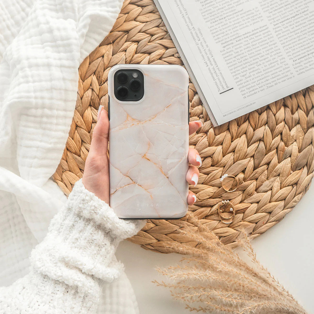 BURGA Phone case - Vanilla Sand - Marble
